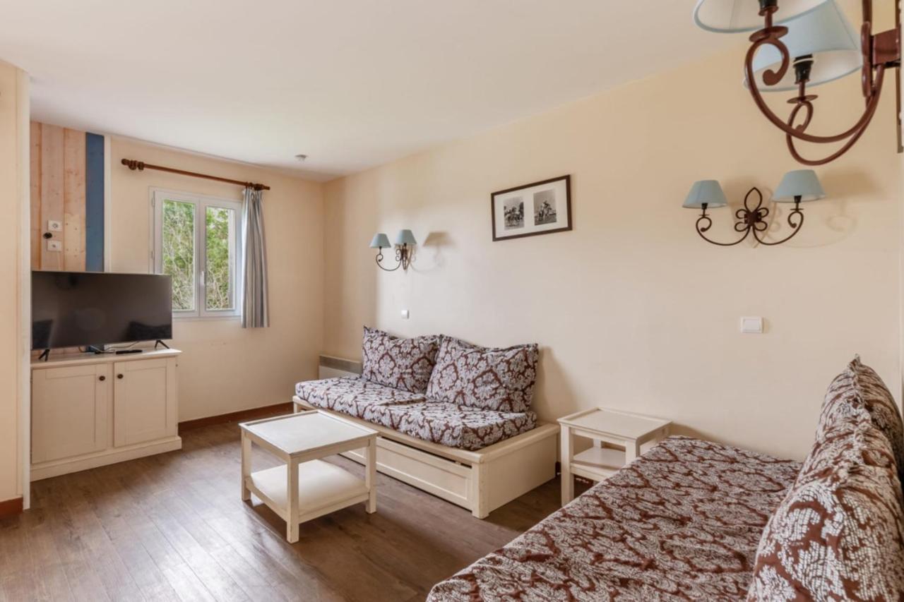 Nice 2-Br In A Residence With Pool - Deauville - Welkeys Exterior foto